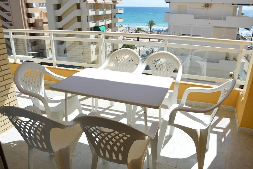 Apartamento Centrico En La Playa Con Piscina. Peniscola Exterior photo